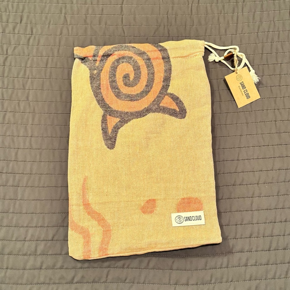 Sand Cloud Drawstring Bag